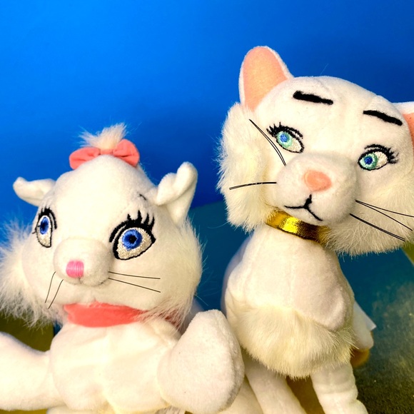 DISNEY STORE NWT VTG 90s ARISTOCATS COLLECTIBLE MARIE & DUCHESS BEAN BAG PLUSH - Picture 3 of 14